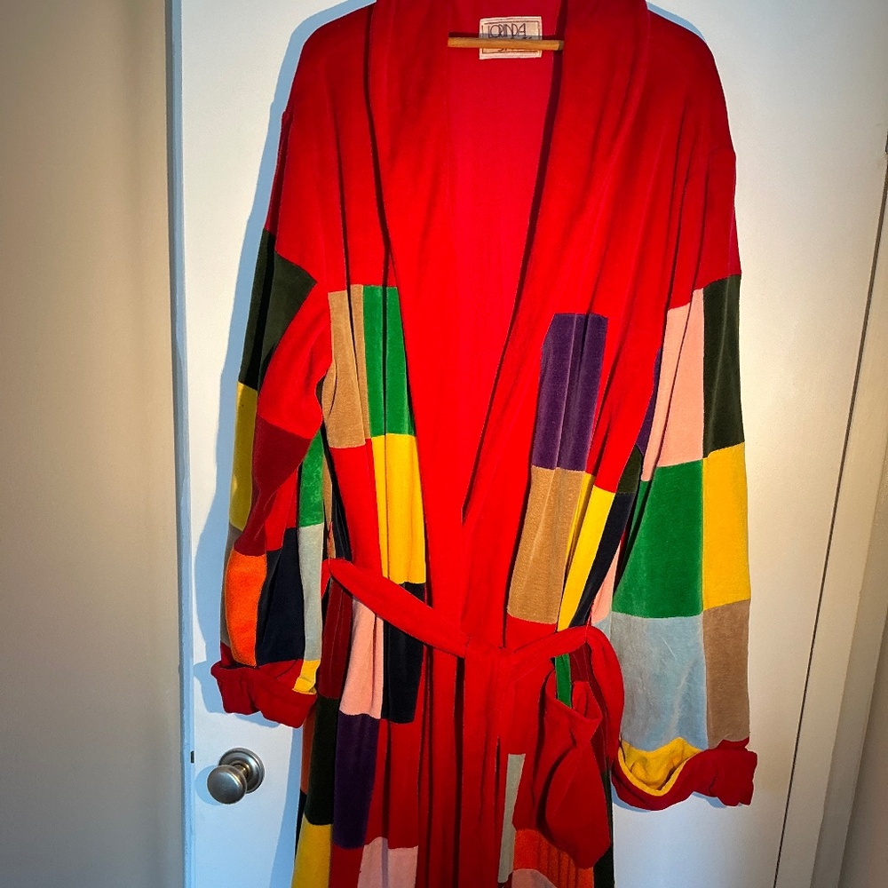 Men’s housecoat/lounge coat/robe. Large size.